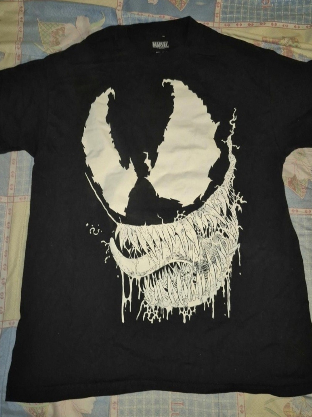 Marvel Black Short-Sleeve Venom Face Graphic Tee